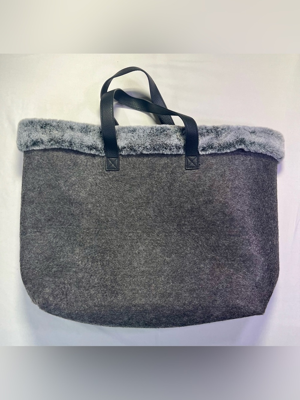 Barnes & Noble Gray Faux-Fur Trim Large Felt Tote with Black Handles
